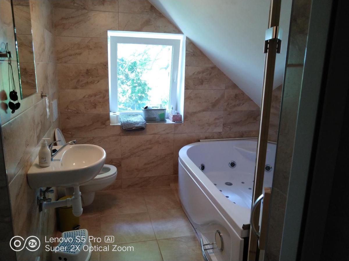 Wellness Apartman Beavital Dolany  ภายนอก รูปภาพ
