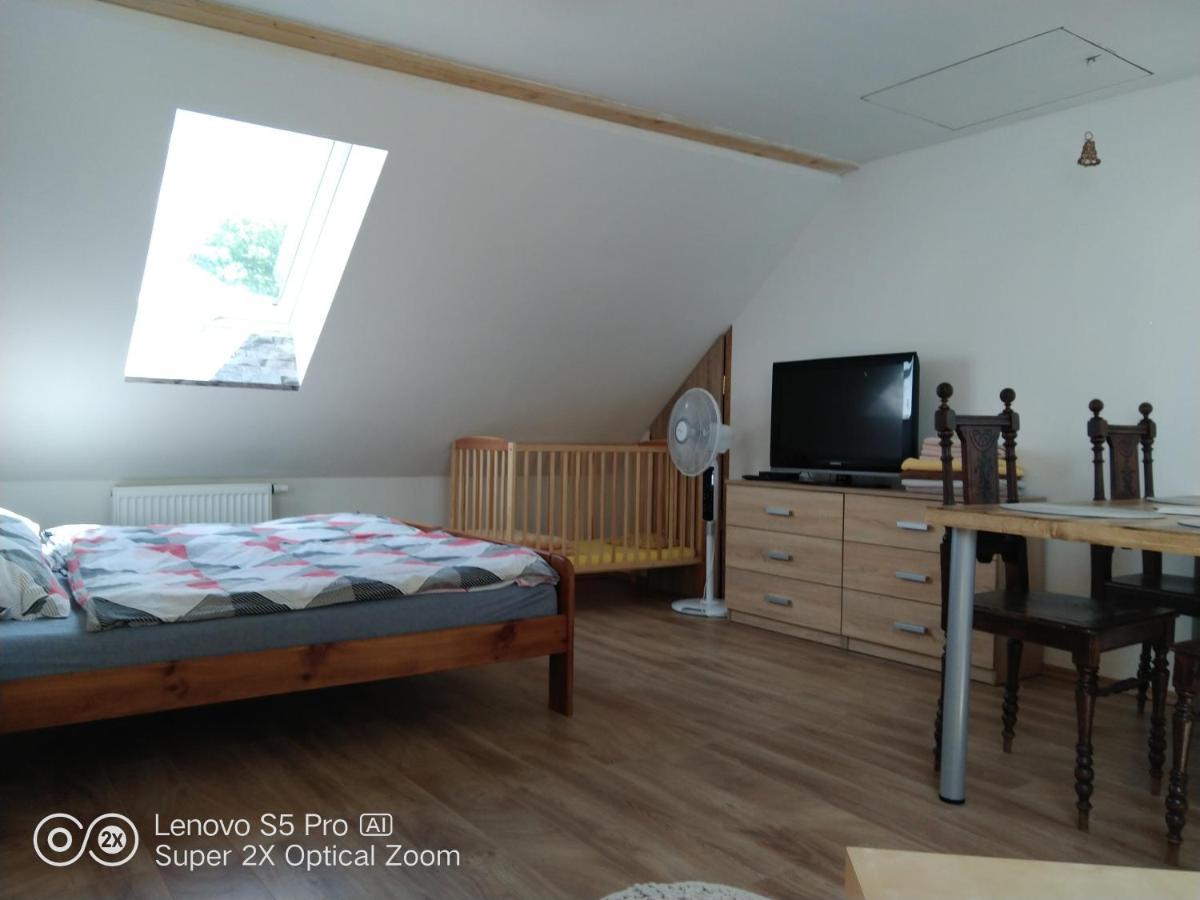 Wellness Apartman Beavital Dolany  ภายนอก รูปภาพ